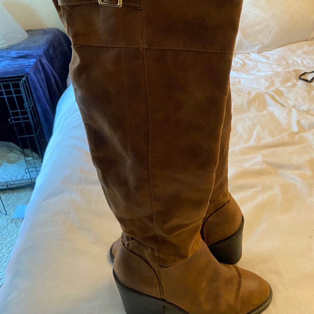 Over the knees brown boots